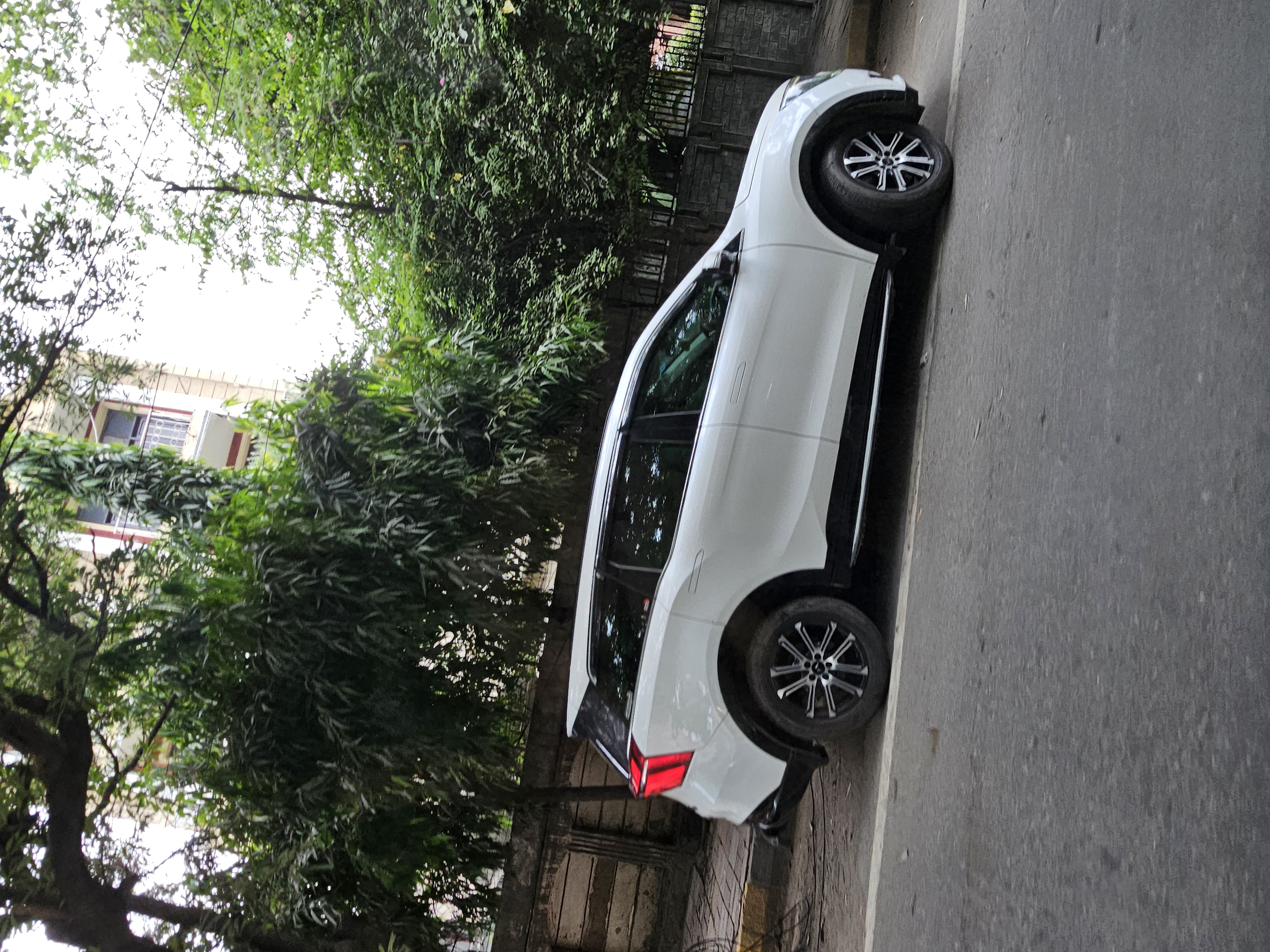 Brand new XUV700 — photo 1