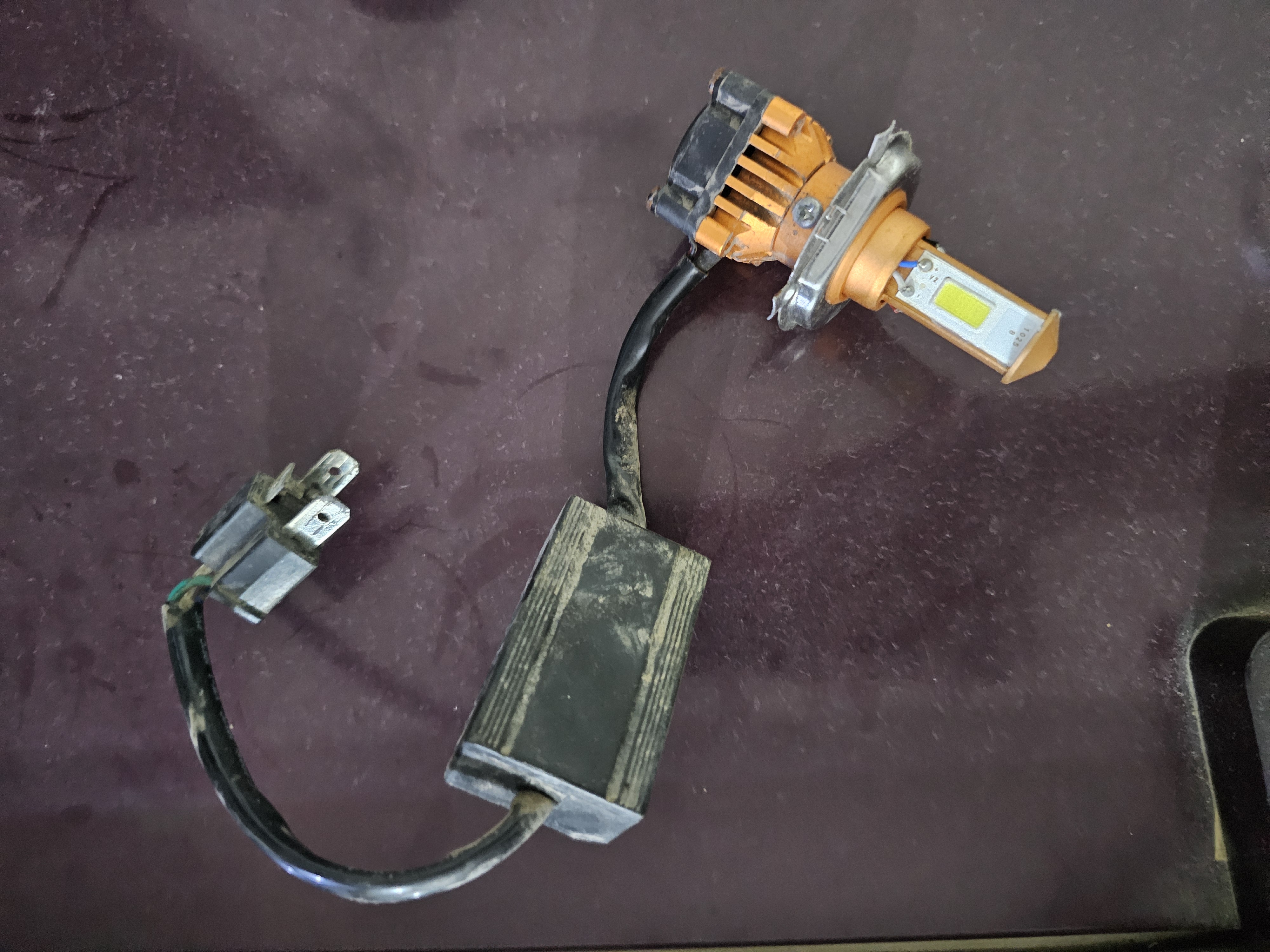 Activa halogen headlight — photo 1
